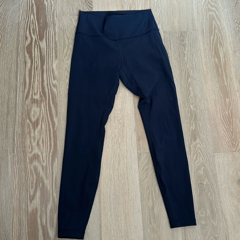 Lululemon Size 8 Navy Legging